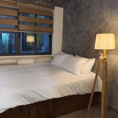 Zvillage Ncc - Modern Townhouse In District 1 胡志明市 外观 照片