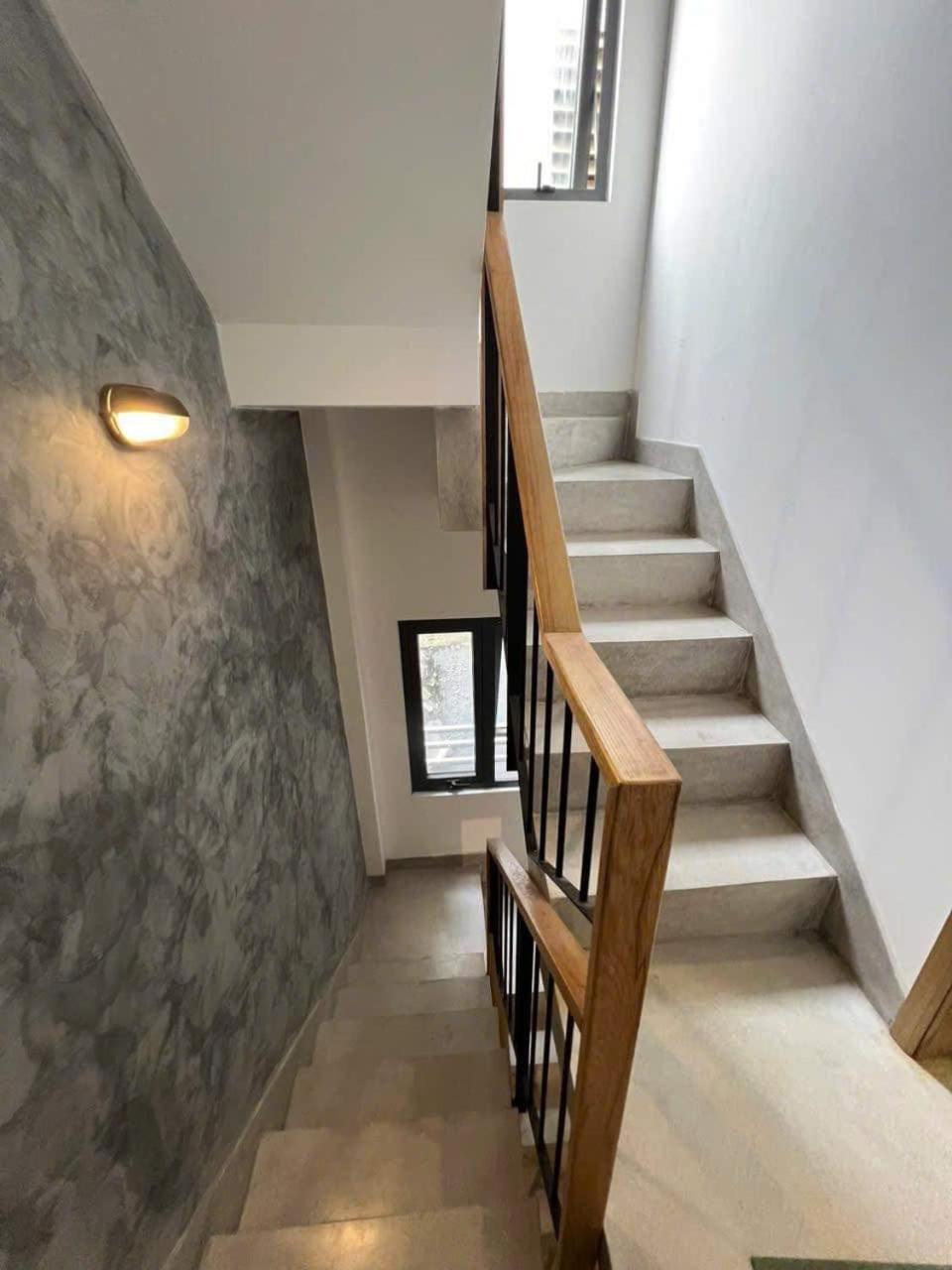 Zvillage Ncc - Modern Townhouse In District 1 胡志明市 外观 照片