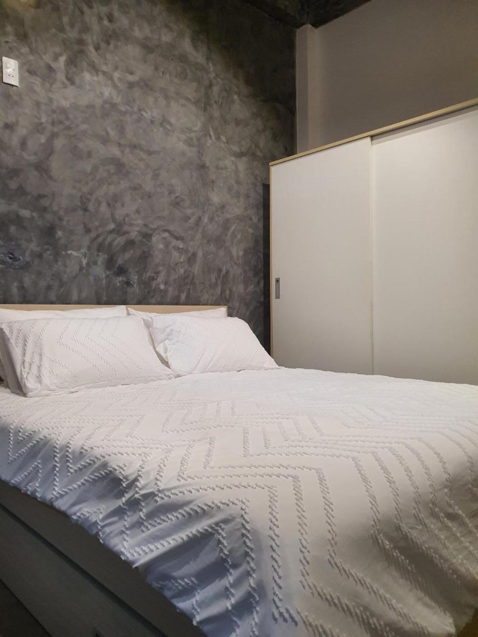 Zvillage Ncc - Modern Townhouse In District 1 胡志明市 外观 照片
